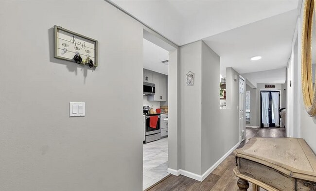 Foto del edificio - 4416 Dunwoody Pl