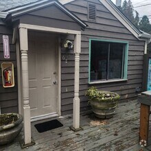 Building Photo - 8124 Birch Bay Dr