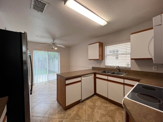 Photo - Hamlet at the Park House