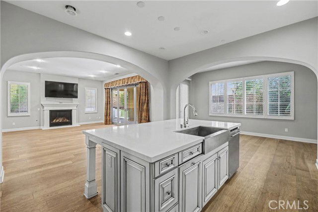 Building Photo - 108 Horseback