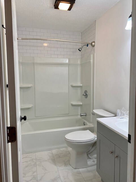Bathroom - 74 Tennis Plaza Rd