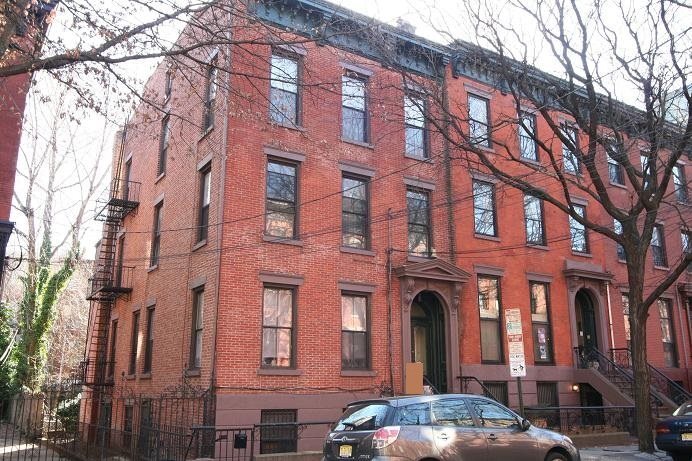 Primary Photo - 95 Mercer St