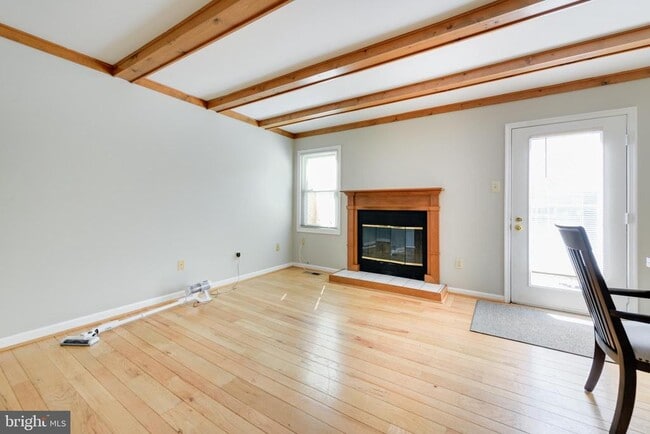 Building Photo - 82 Bunker Hill Ct