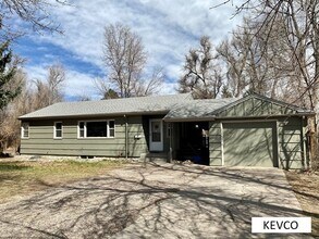 Building Photo - 716 Colorado St