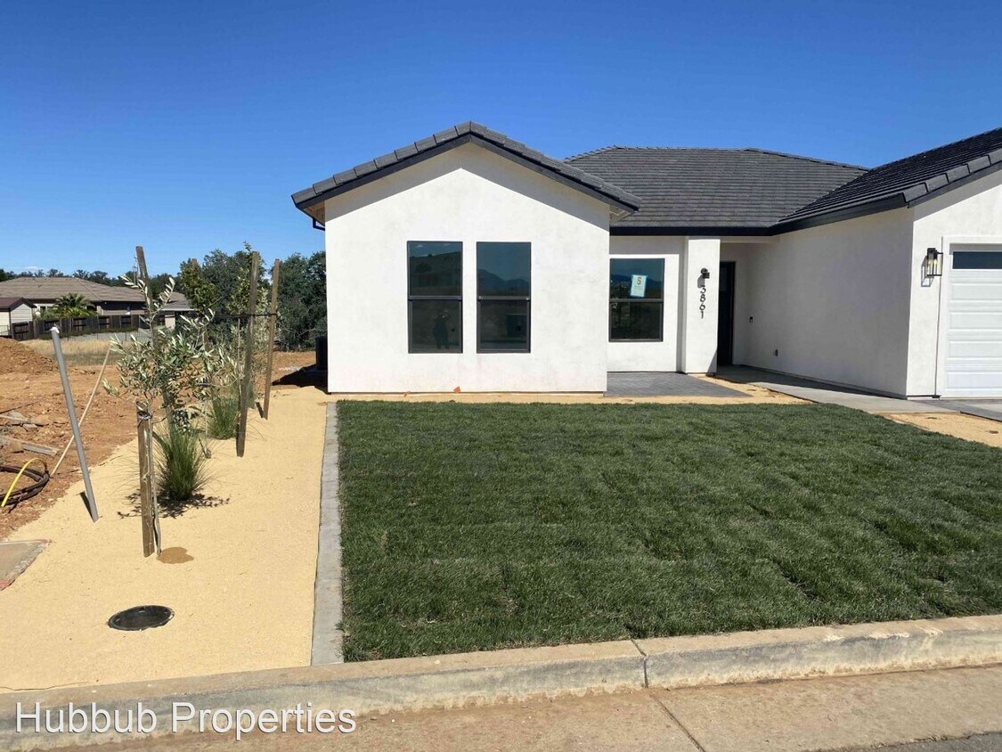 4 br, 3 bath House 3861 Colby Trail House Rental in Redding, CA