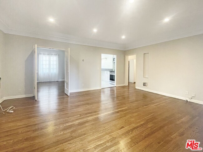Foto del edificio - 440 N Spaulding Ave