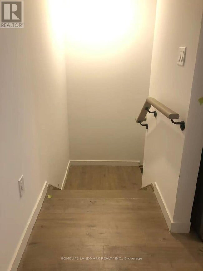 Photo du bâtiment - 113 Marydale Ave