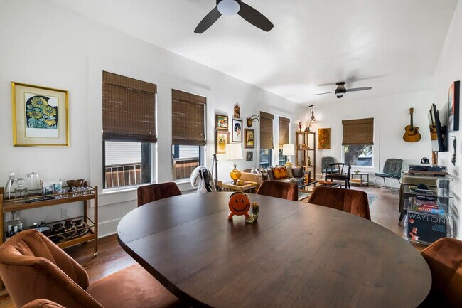 Foto del edificio - 1804 Brackenridge St
