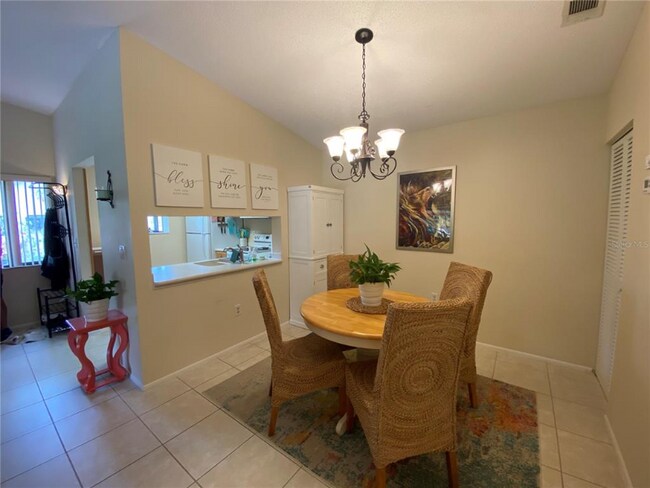 Foto del edificio - 5753 Gardens Dr