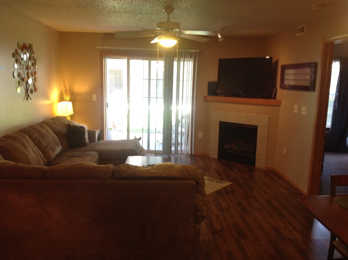 Foto principal - 80 Cherry Ct
