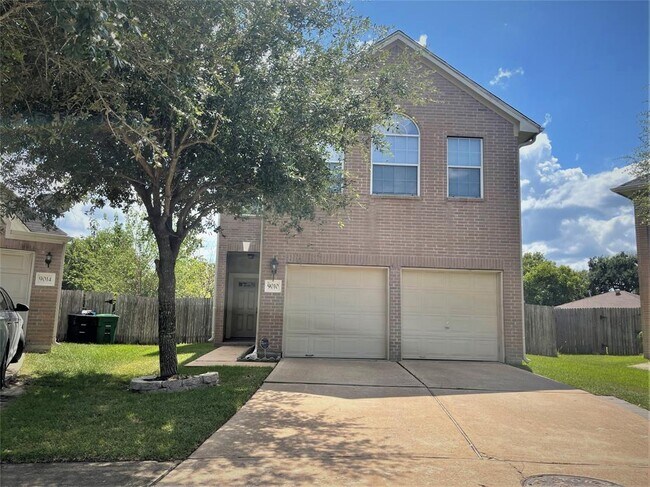 Building Photo - 9010 Clearwood Landing Blvd