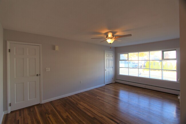 Foto del edificio - 123 Highland Ave