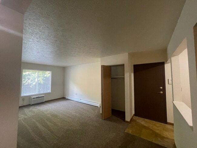 Foto del edificio - Golden Oak Village