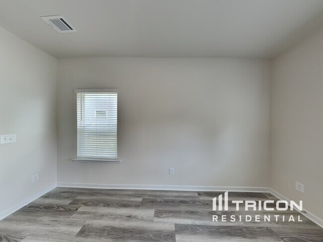 Building Photo - 423 Prescott Wy