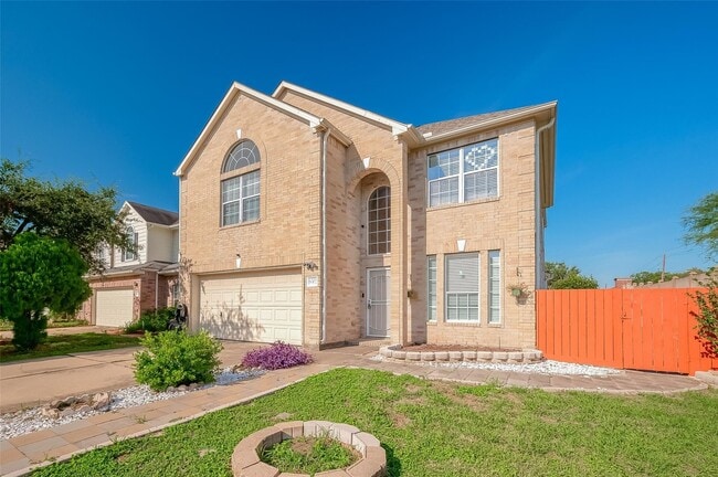 Foto del edificio - 6302 Wellness Landing Ln
