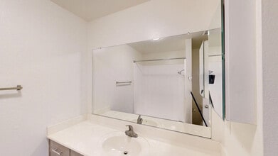 Interior Photo - Harbor at Mesa Verde