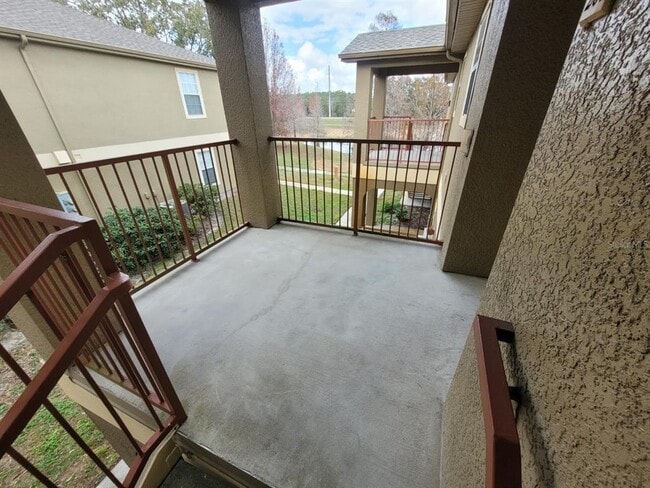 Building Photo - 36137 Lake Chase Blvd