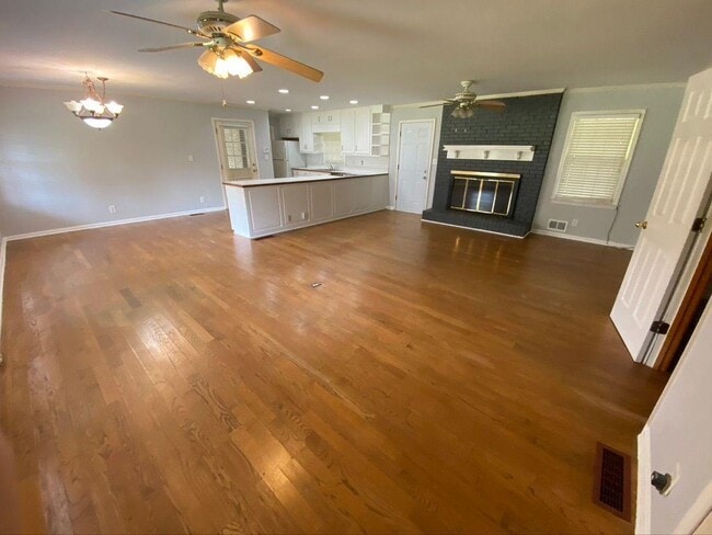 Building Photo - 5518 Five Forks Trickum Rd