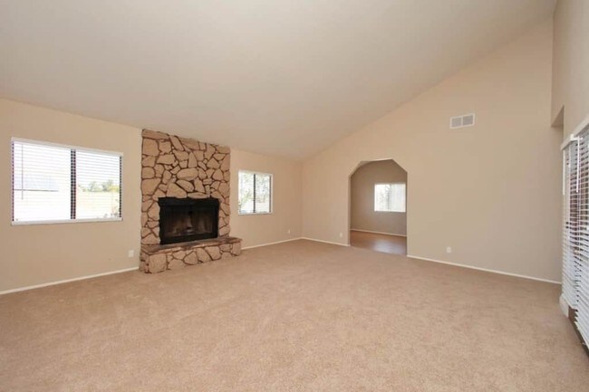 Building Photo - 2345 Darwin Dr