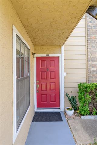 Foto del edificio - 4748 Old Bent Tree Ln