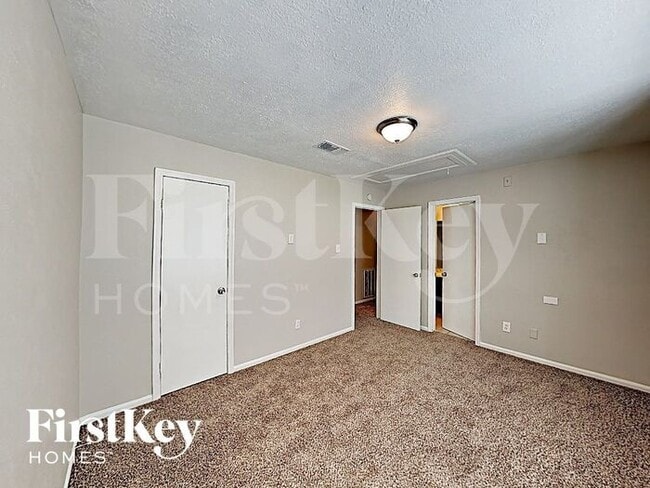 Building Photo - 75 N Pathfinders Cir