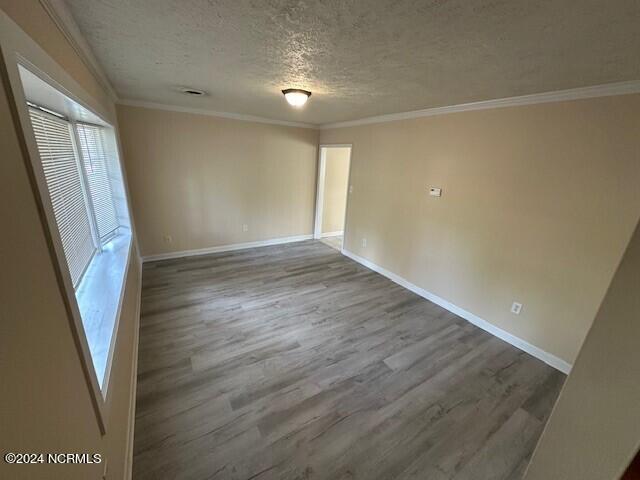 Foto del edificio - 422 E Leonard St