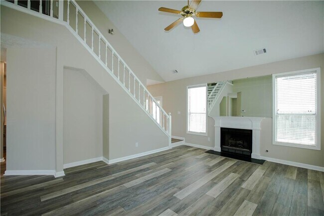 Building Photo - 4130 Wildridge Dr