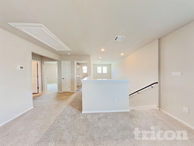 Foto del edificio - 5117 Sidesaddle Dr