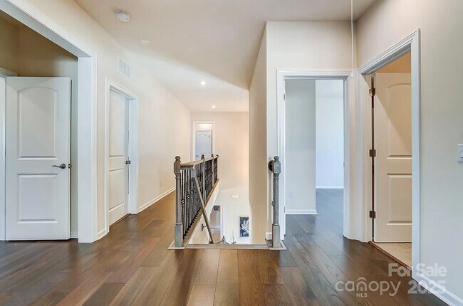 Foto del edificio - 11144 Limehurst Pl