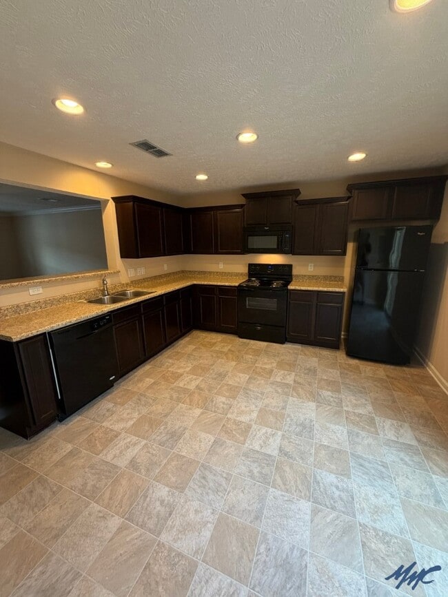 Building Photo - 4126 Unbridled Dr