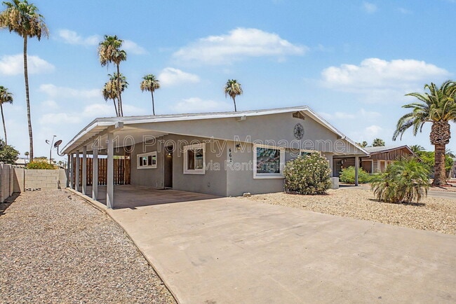 Building Photo - 462 S 80th Pl