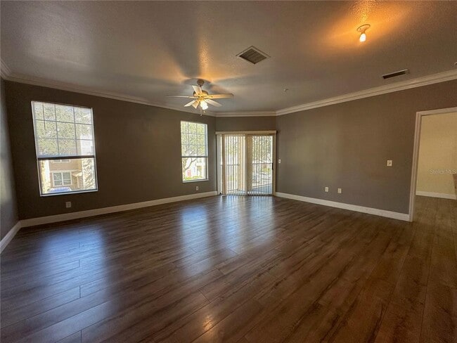 Foto del edificio - 1995 Erving Cir