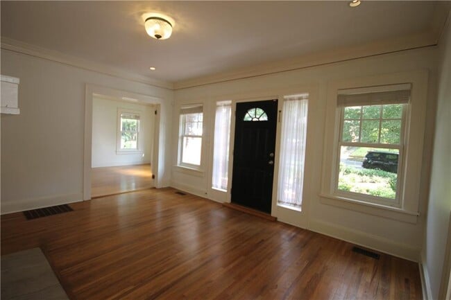 Building Photo - 1278 N Morningside Dr NE