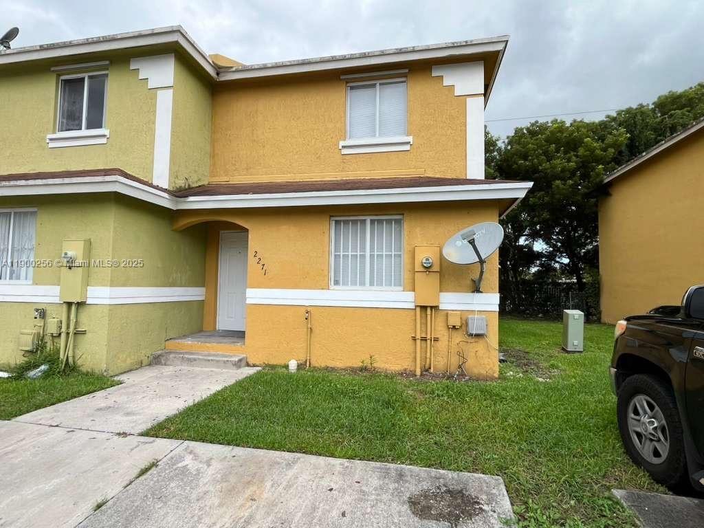 Primary Photo - 2271 NW 136th Terrace