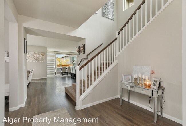 Foto del edificio - 4 br, 3 bath House - 2415 NE Boulderstone Ct.