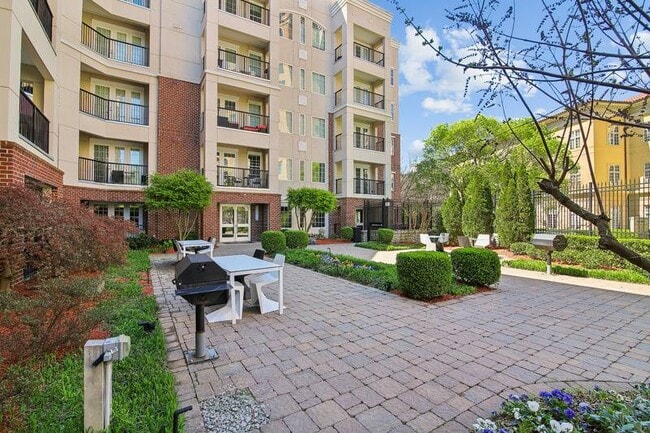 Building Photo - The Rocca Piazza at Paces