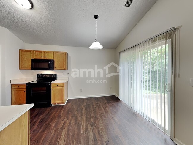 Foto del edificio - 8526 Appledale Dr