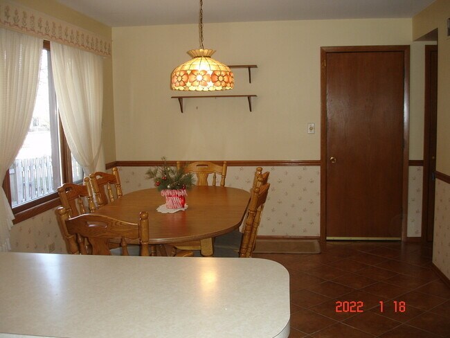 Foto del edificio - 7854 W Cahill Terrace