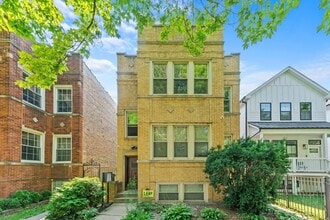 Building Photo - 4846 N Keystone Ave