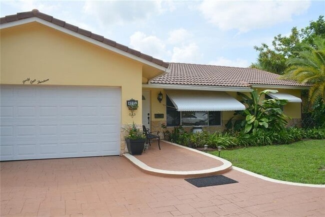 Building Photo - 4113 NW 78th Way