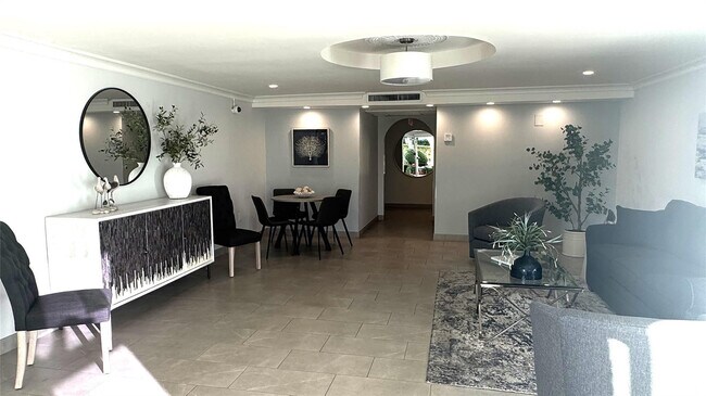 Foto del edificio - 951 De Soto Rd