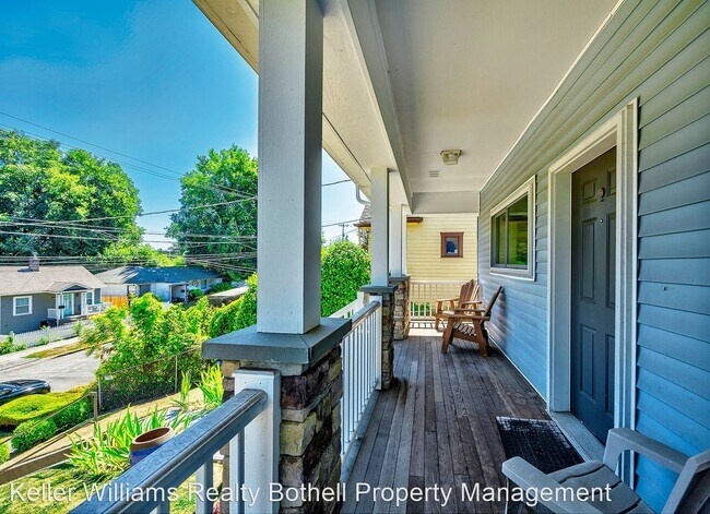 Building Photo - 3 br, 2 bath House - 6067 6th Ave NE