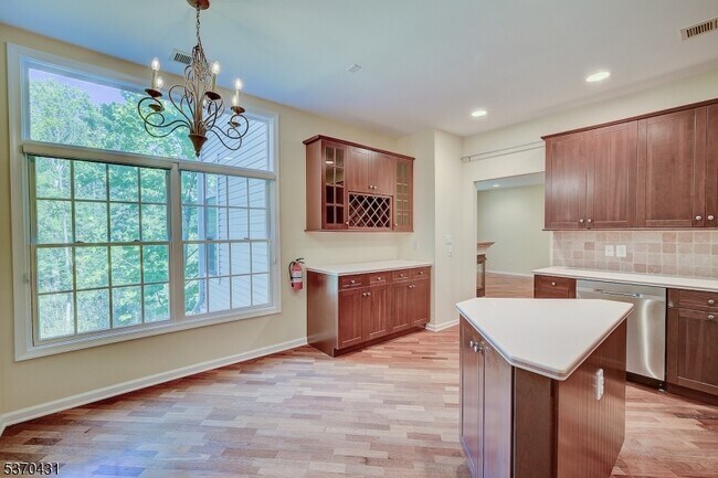 Foto del edificio - 612 Kensington Ln