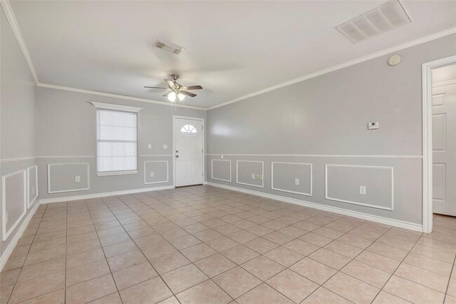 Building Photo - 7900 Fm-2354
