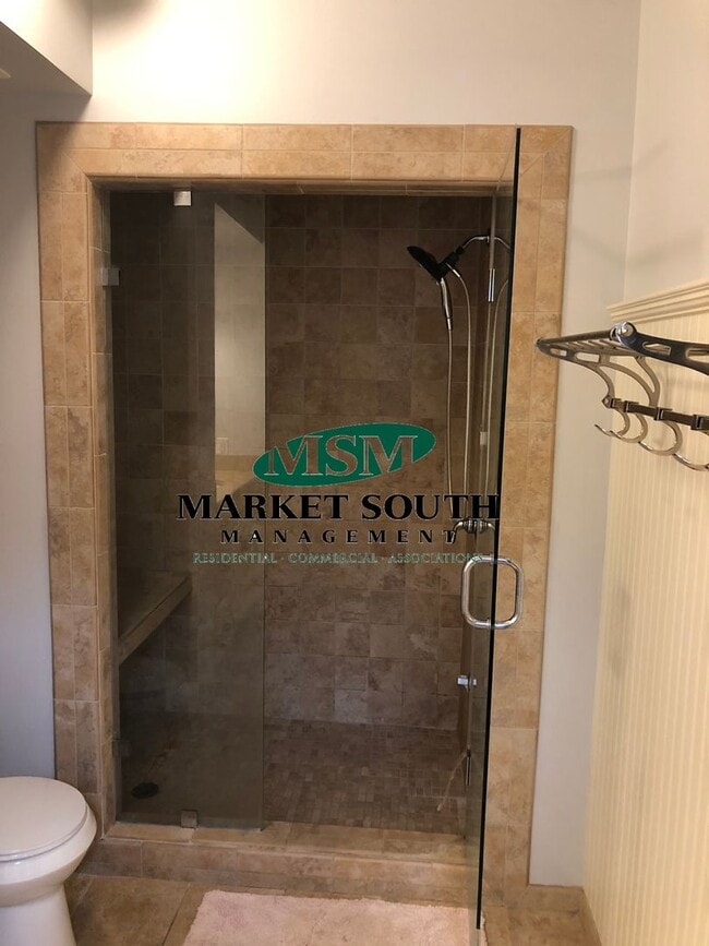 Building Photo - **APPLICATION PENDING!! CONTEMPORARY STARLAND LOFT!