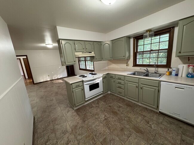 Foto del edificio - 5200 Winterhill Ct