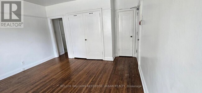 Building Photo - 137 Eglinton Ave W