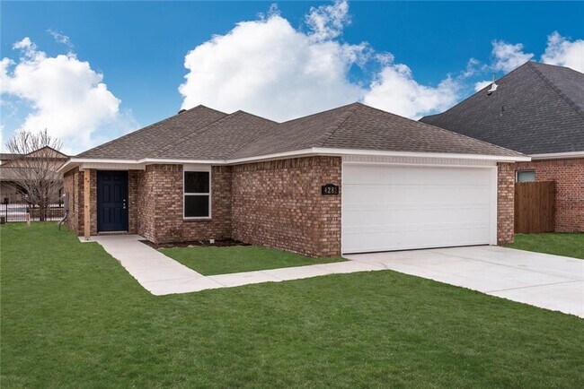 Foto del edificio - 4281 Crosshill Cove