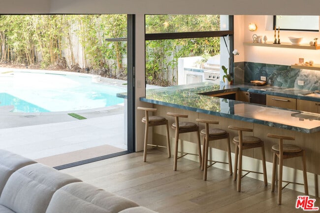 Foto del edificio - 606 N Ardmore Ave