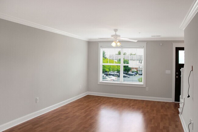 Foto del edificio - 1855 Candlewood Ct